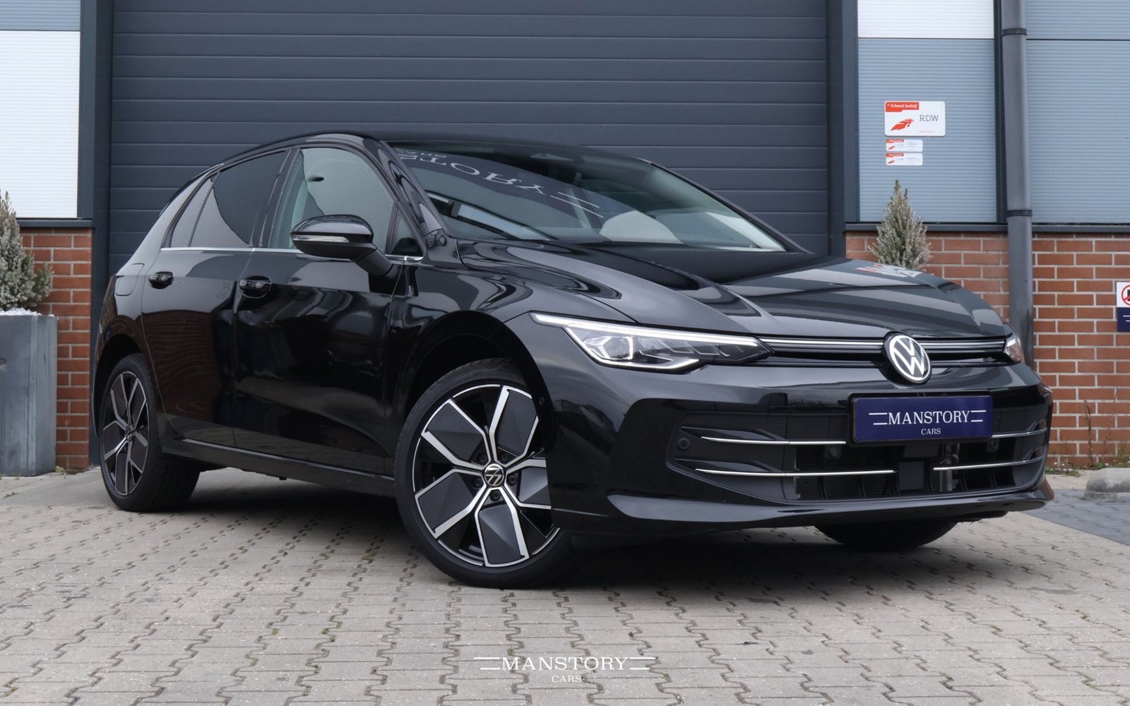 Volkswagen GOLF 1.5 eHybrid Style Edition
